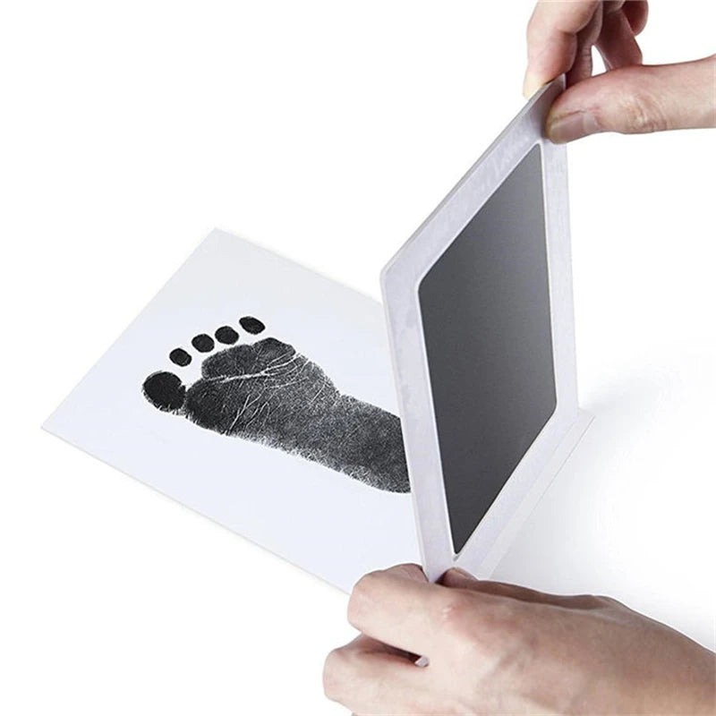 Non-toxic Inkpad Footprints Handprint No Touch Skin Inkless Kits for 0-6 Months Newborn Pet Dog Cat Paw Safe Prints Souvenirs